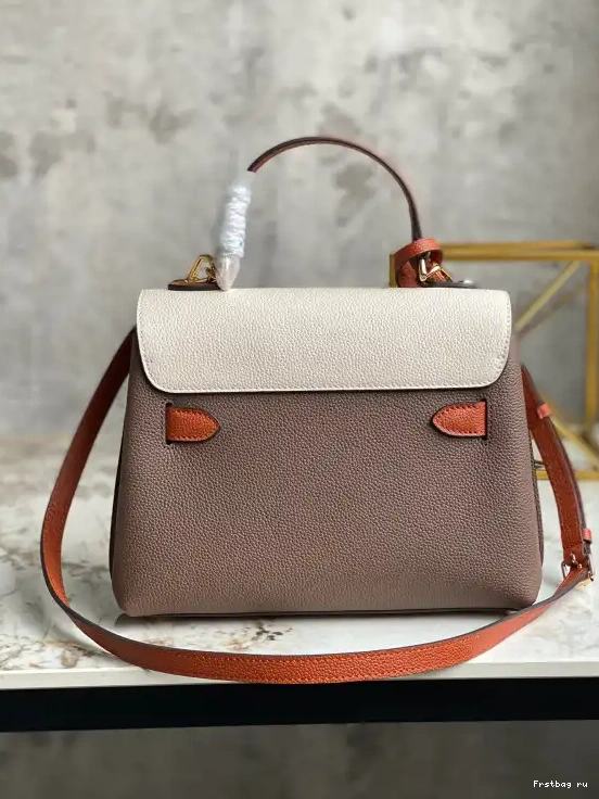 Frstbag ru BB EVER LOCKME LOUIS VUITTON 0617